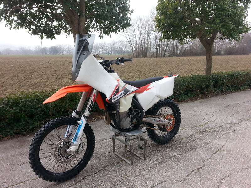 KTM 500 EXC F В красивом пластике